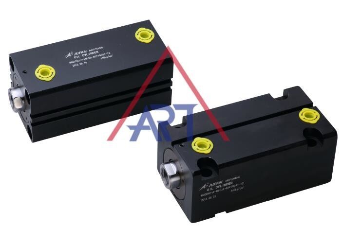 Droeg 63mm 80mm 100mm Voet Glange van de Koolstofstaal de Compacte Hydraulische Cilinder met 2 Sensorgroeven